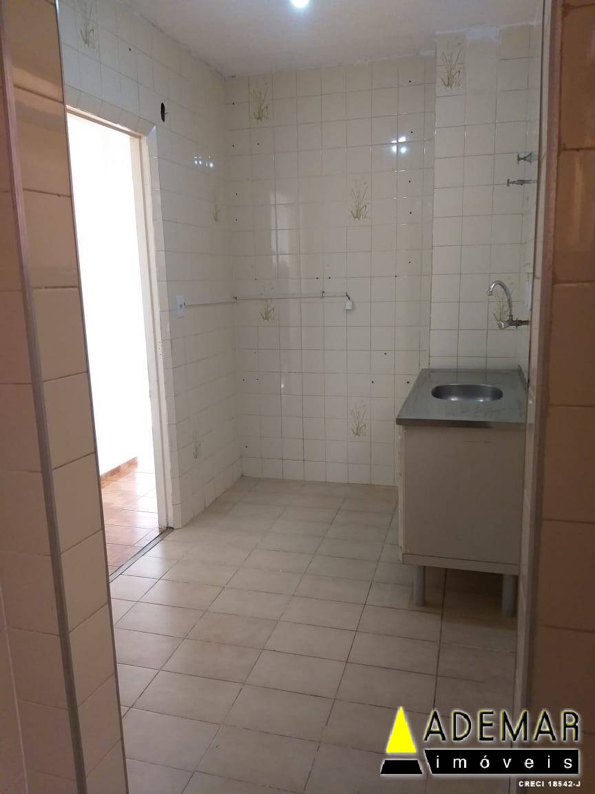 Apartamento à venda com 2 quartos, 50m² - Foto 17