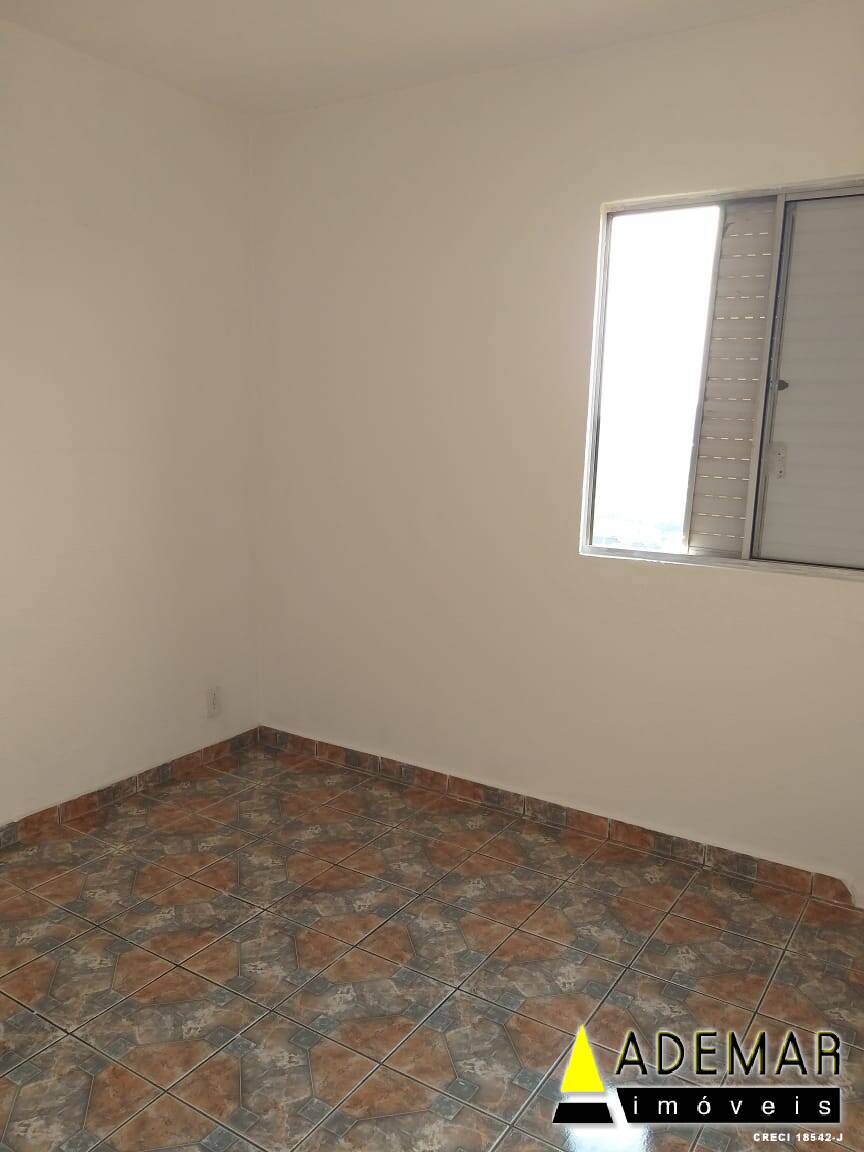 Apartamento à venda com 2 quartos, 50m² - Foto 4