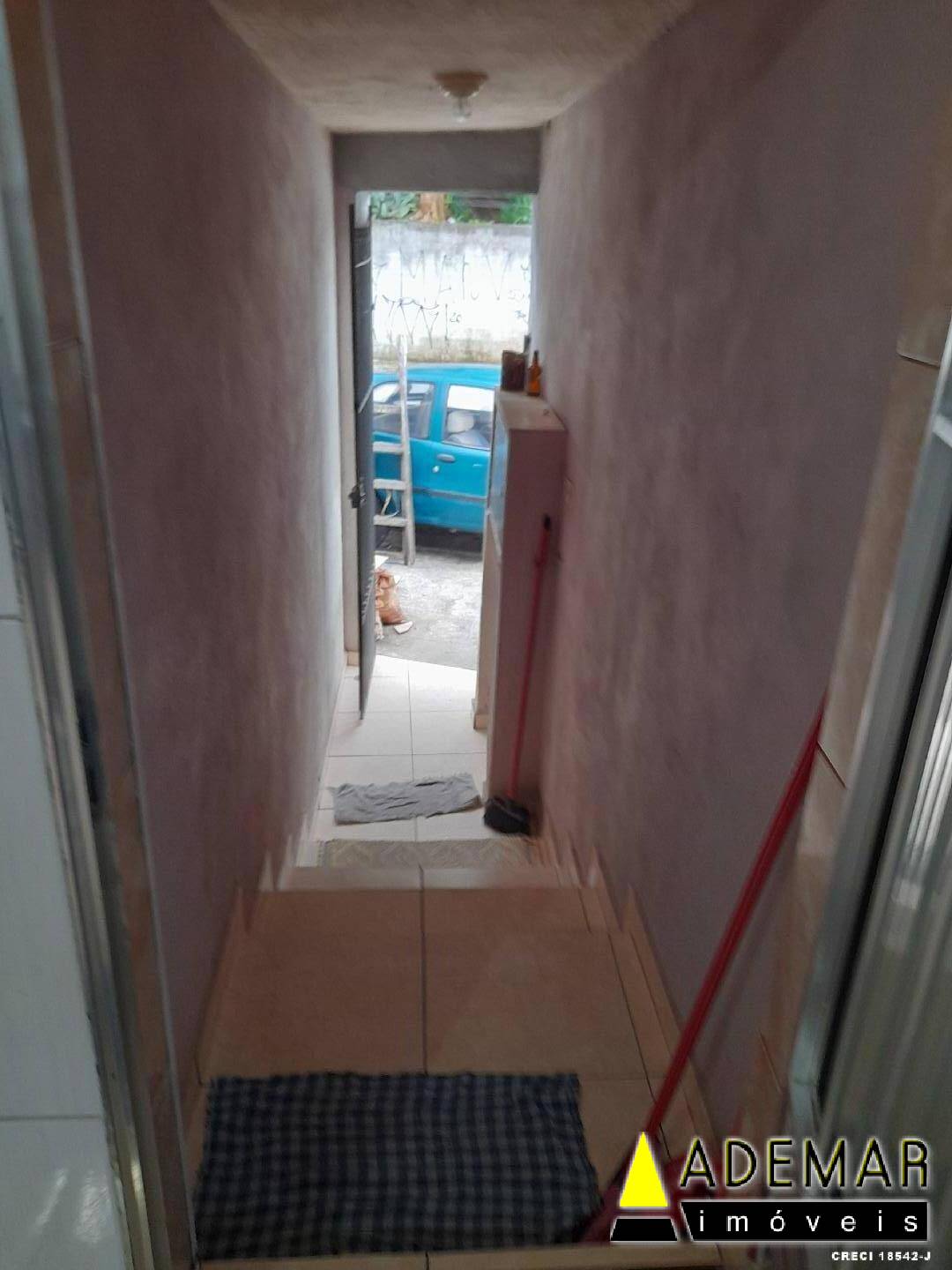 Casa à venda com 4 quartos, 250m² - Foto 8