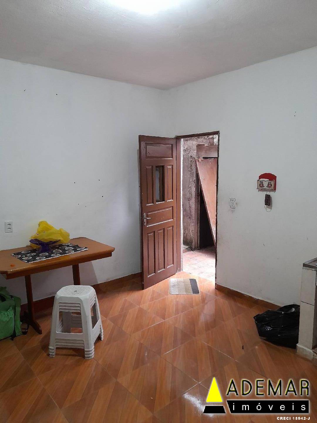 Casa à venda com 4 quartos, 250m² - Foto 11