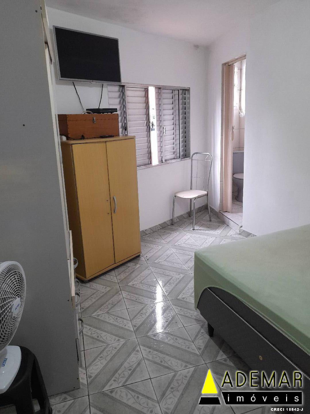 Casa à venda com 4 quartos, 250m² - Foto 17