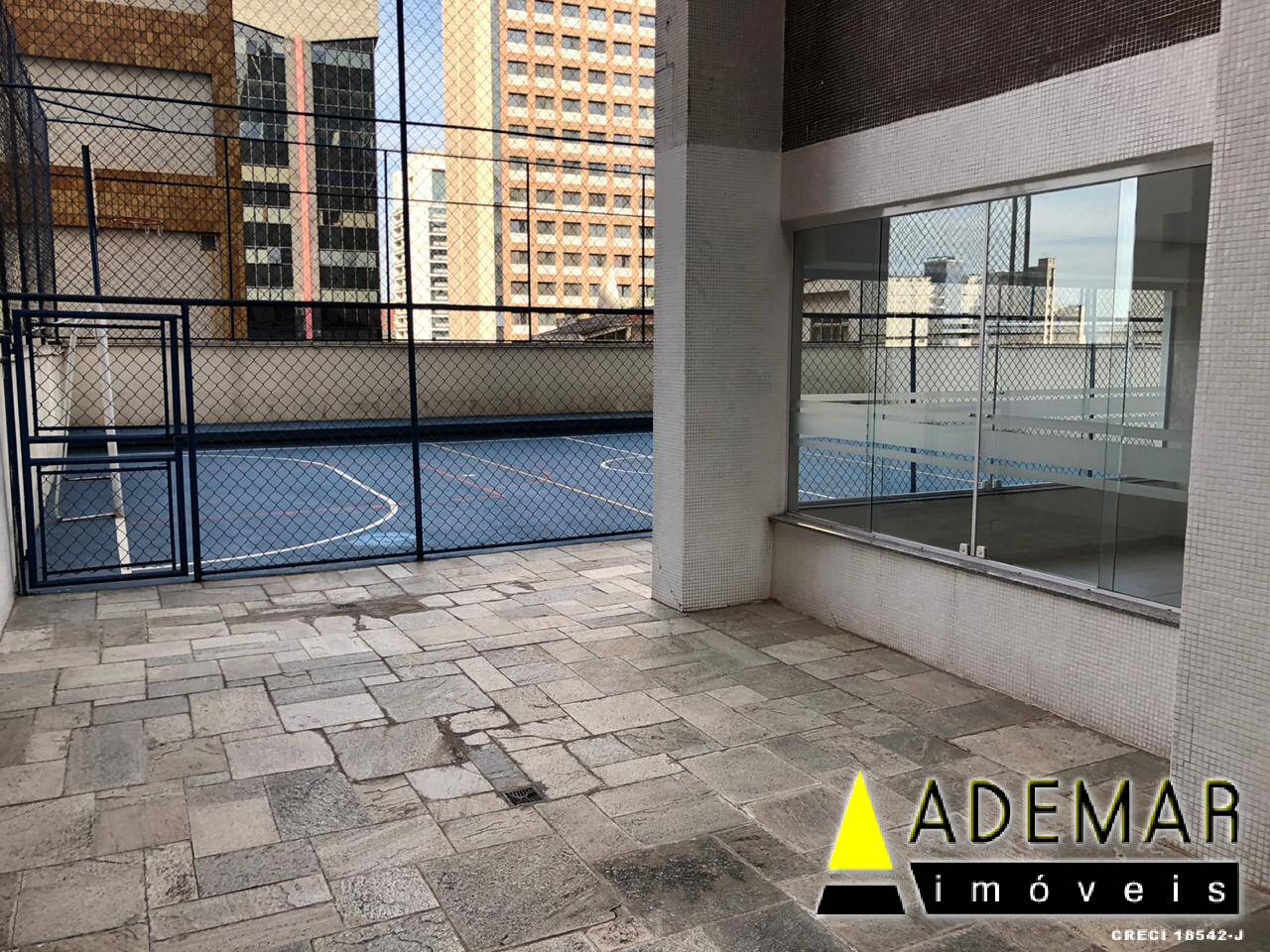 Apartamento à venda com 3 quartos, 107m² - Foto 12