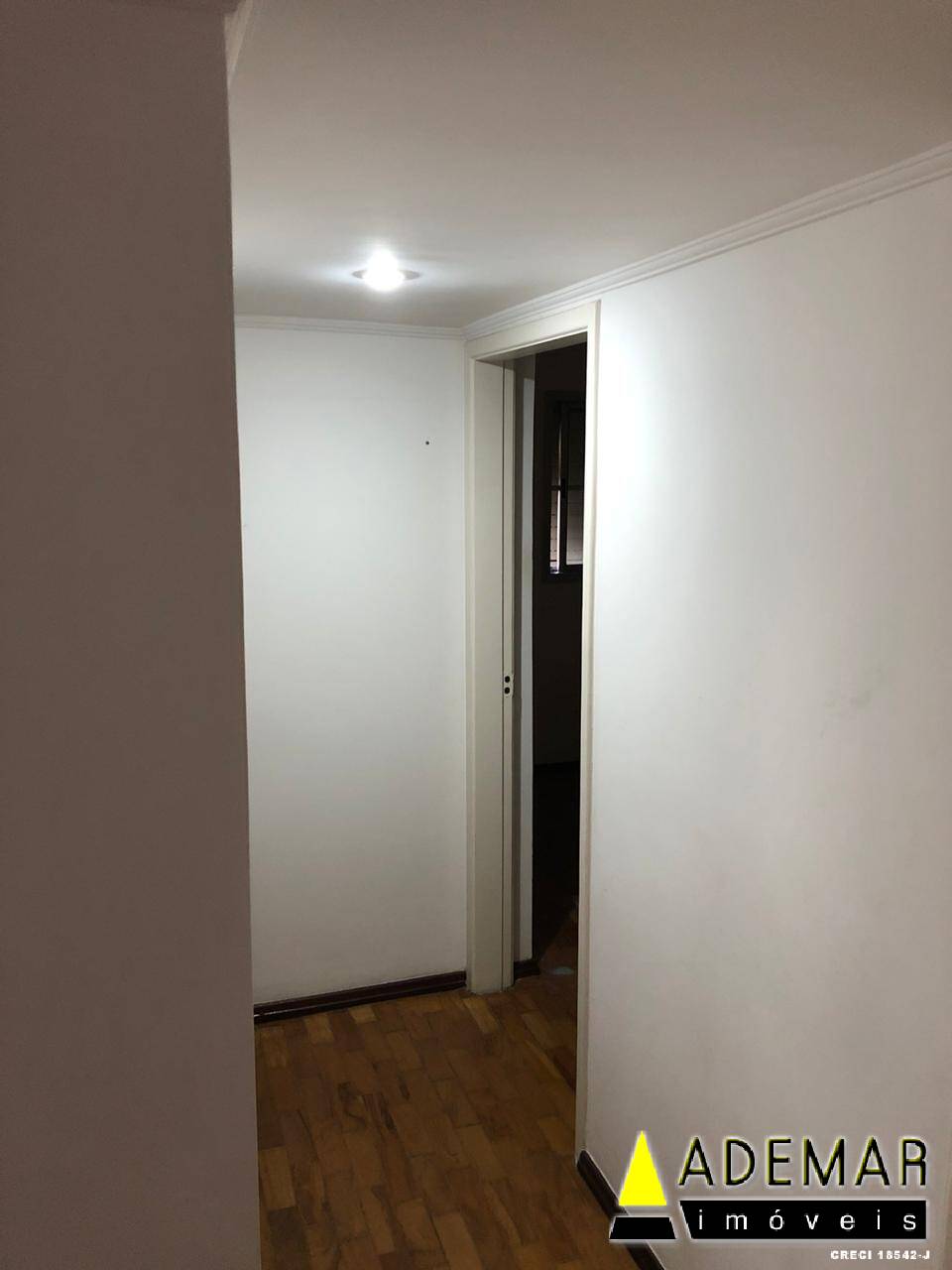 Apartamento à venda com 3 quartos, 107m² - Foto 20