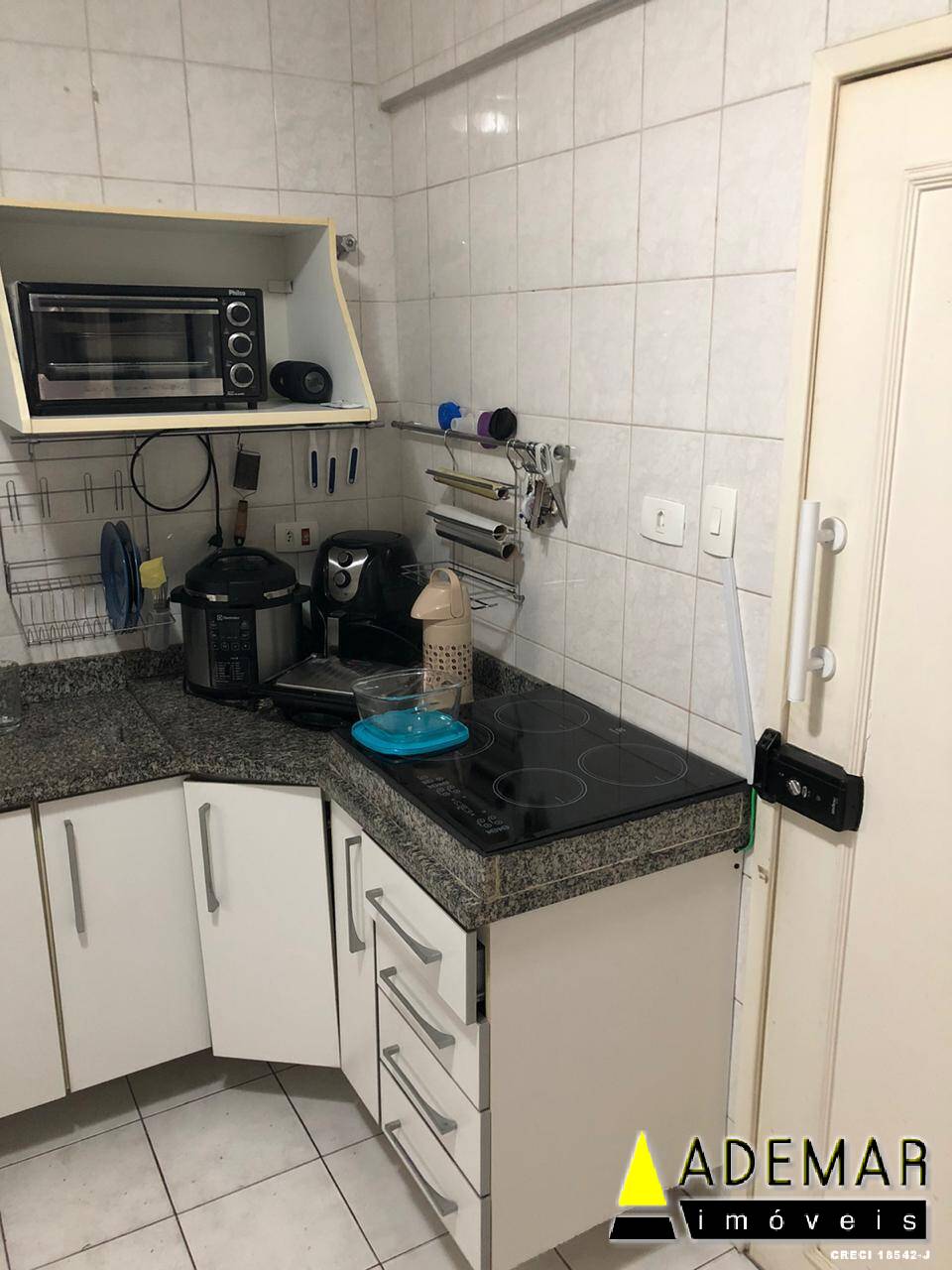 Apartamento à venda com 3 quartos, 107m² - Foto 30