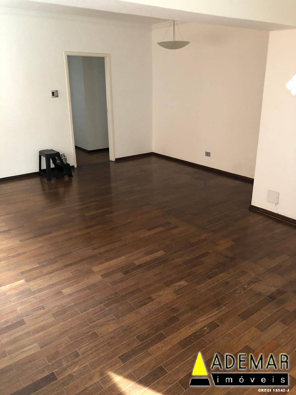 Apartamento à venda com 3 quartos, 107m² - Foto 32