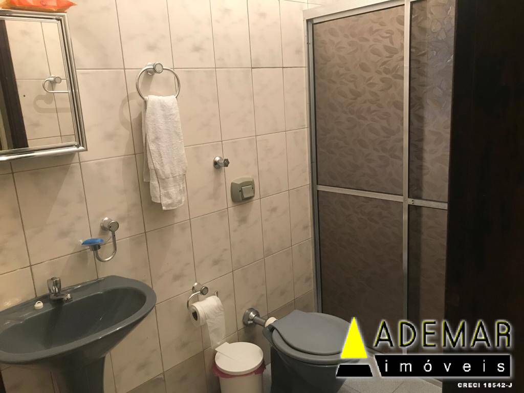 Casa à venda com 3 quartos, 100m² - Foto 7