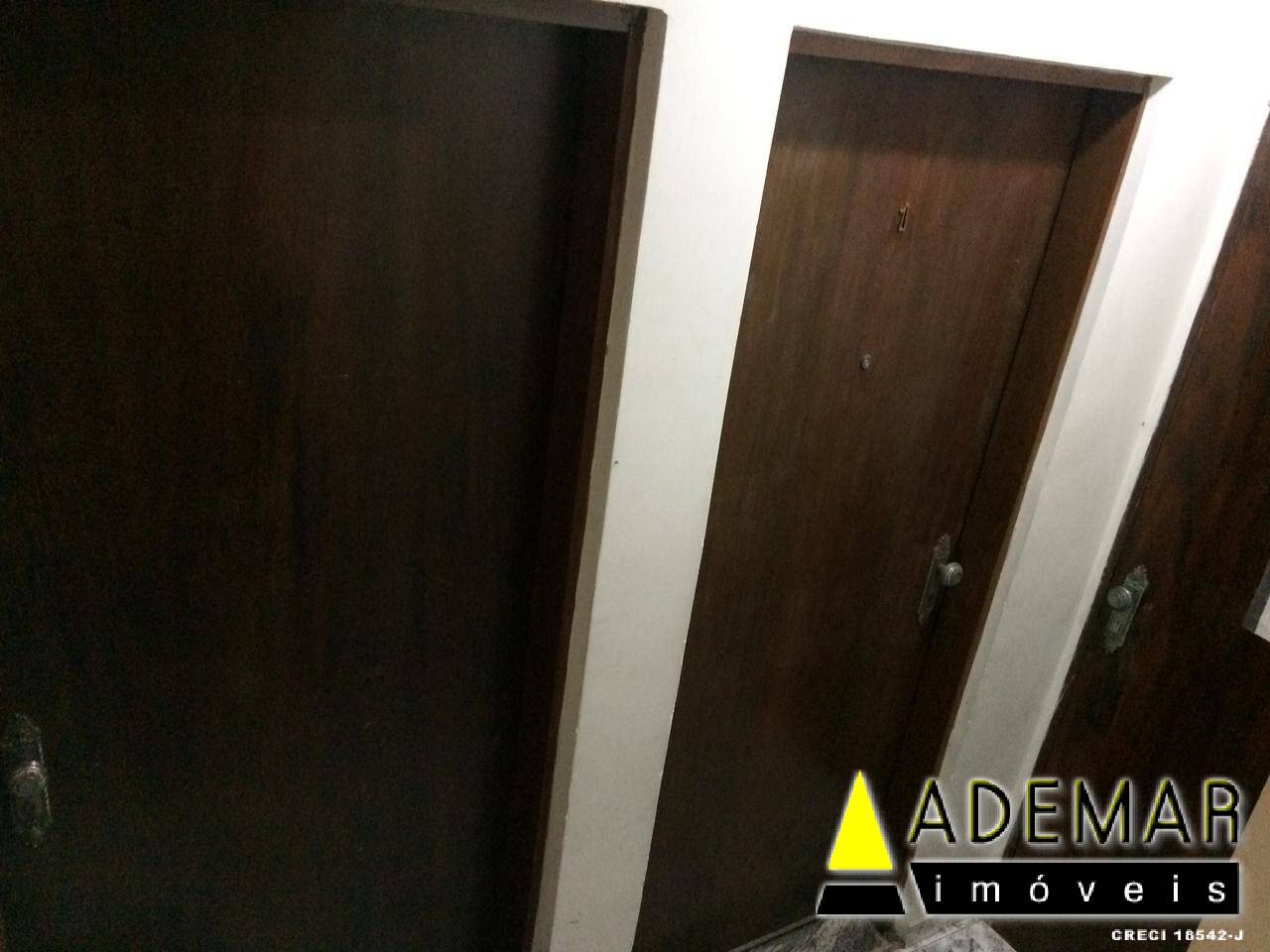 Apartamento à venda com 2 quartos, 105631m² - Foto 11