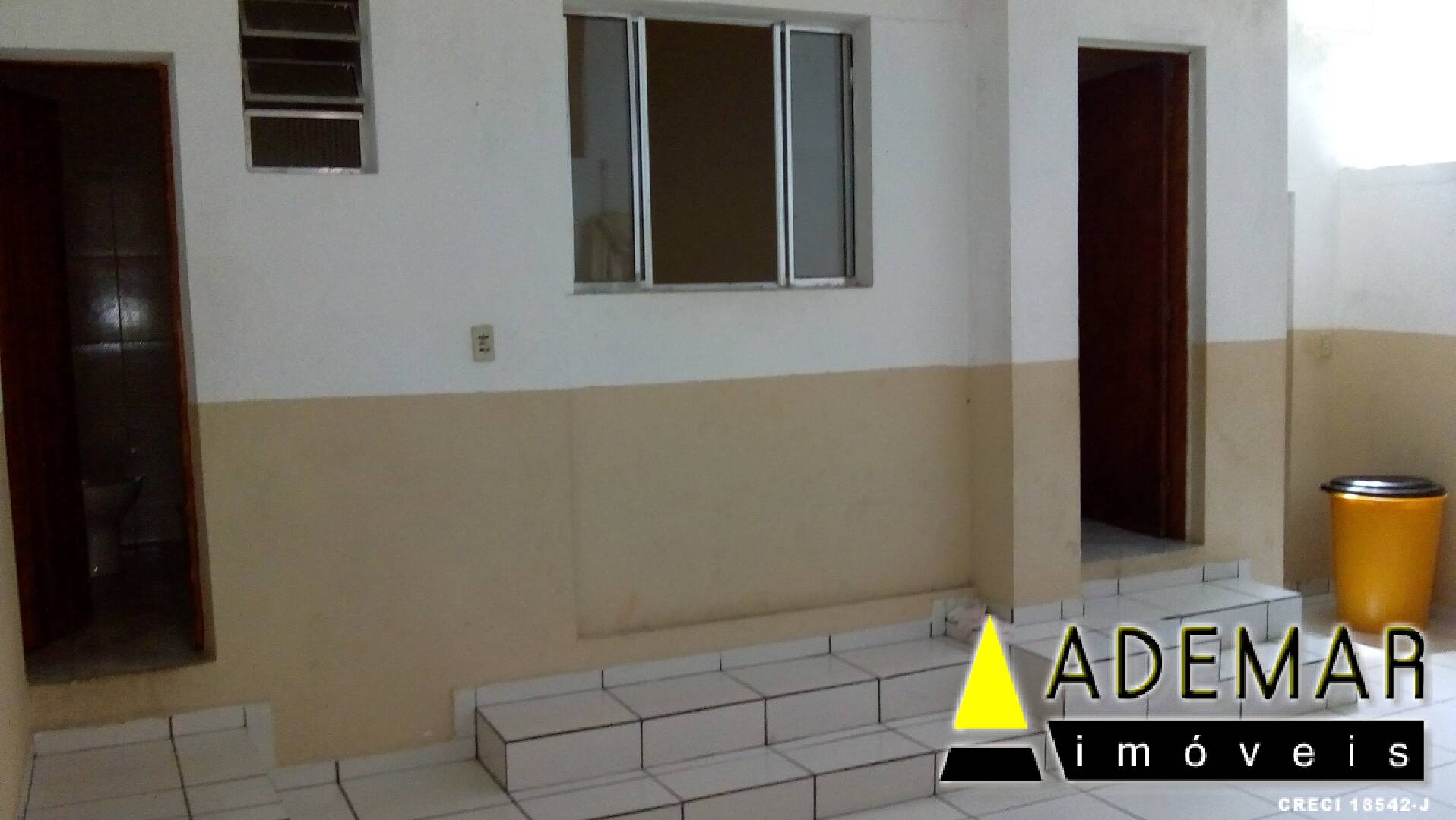 Casa à venda com 5 quartos, 300m² - Foto 17