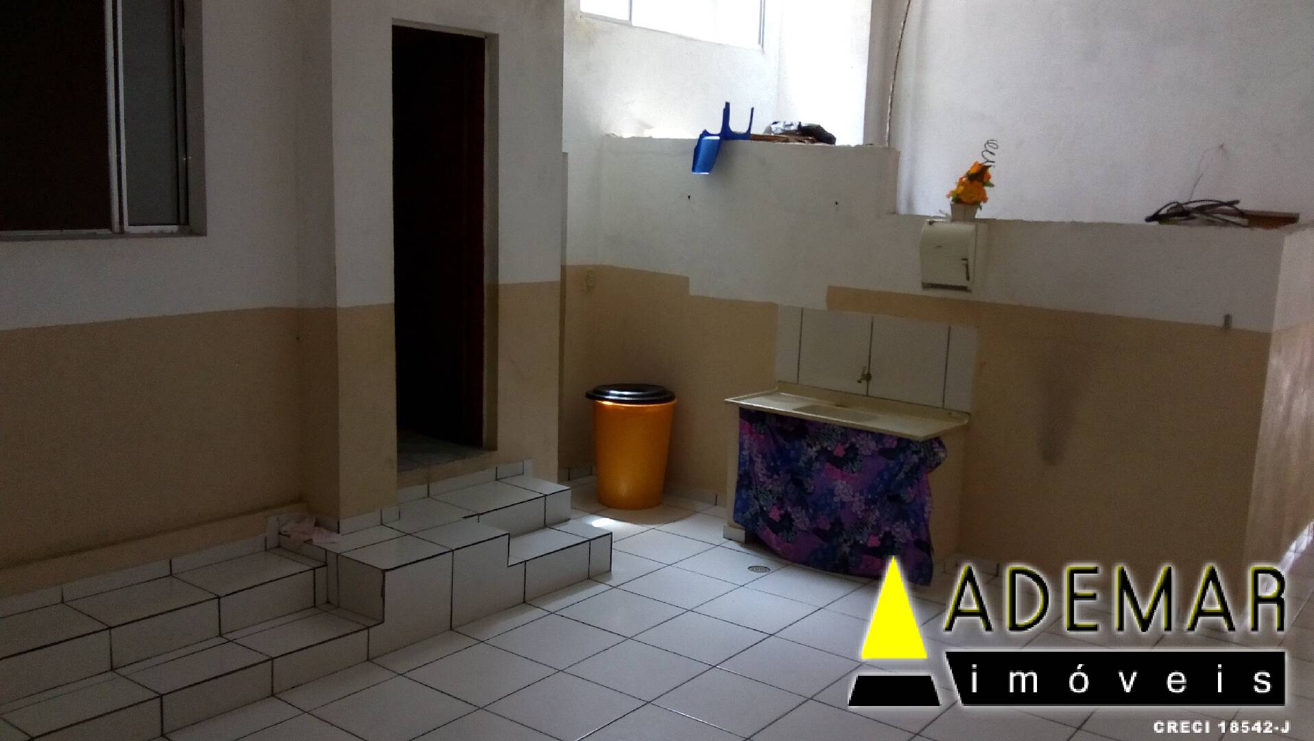 Casa à venda com 5 quartos, 300m² - Foto 16