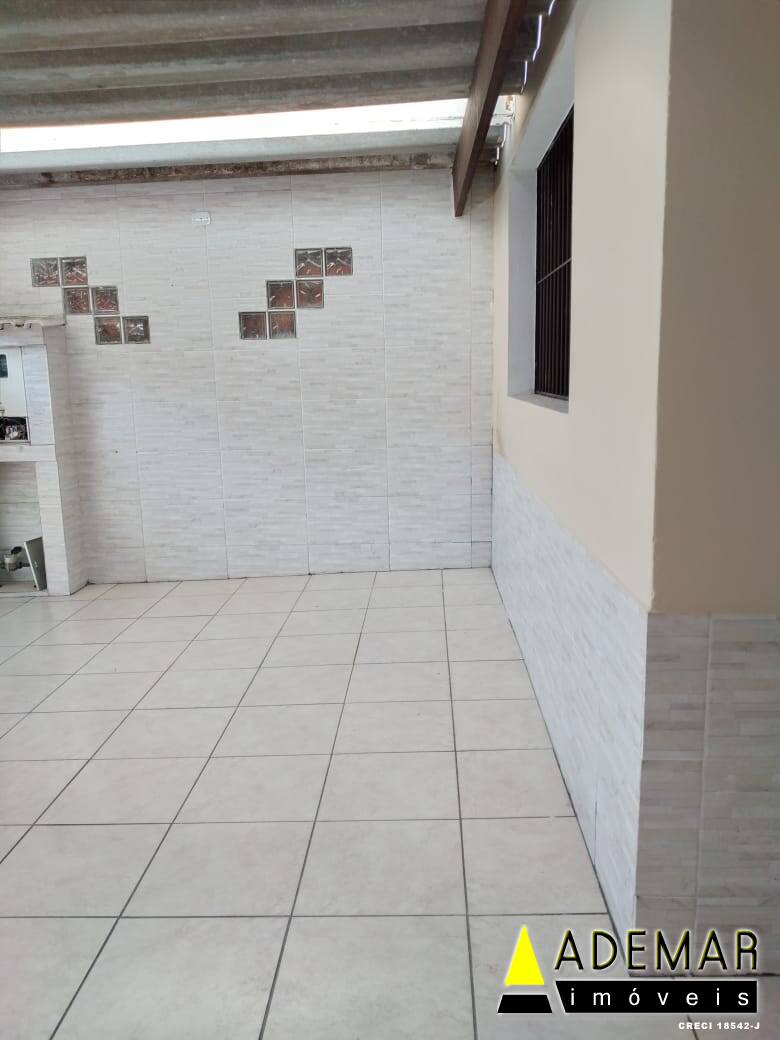 Casa à venda com 2 quartos, 124m² - Foto 12