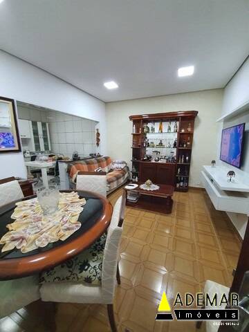 Casa à venda com 3 quartos, 195m² - Foto 14