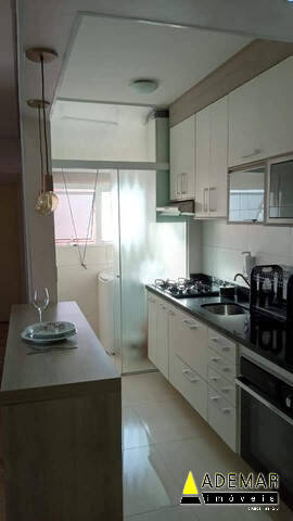 Apartamento à venda com 2 quartos, 44m² - Foto 1