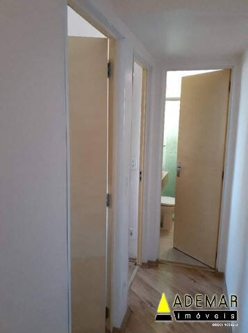 Apartamento à venda com 2 quartos, 44m² - Foto 2