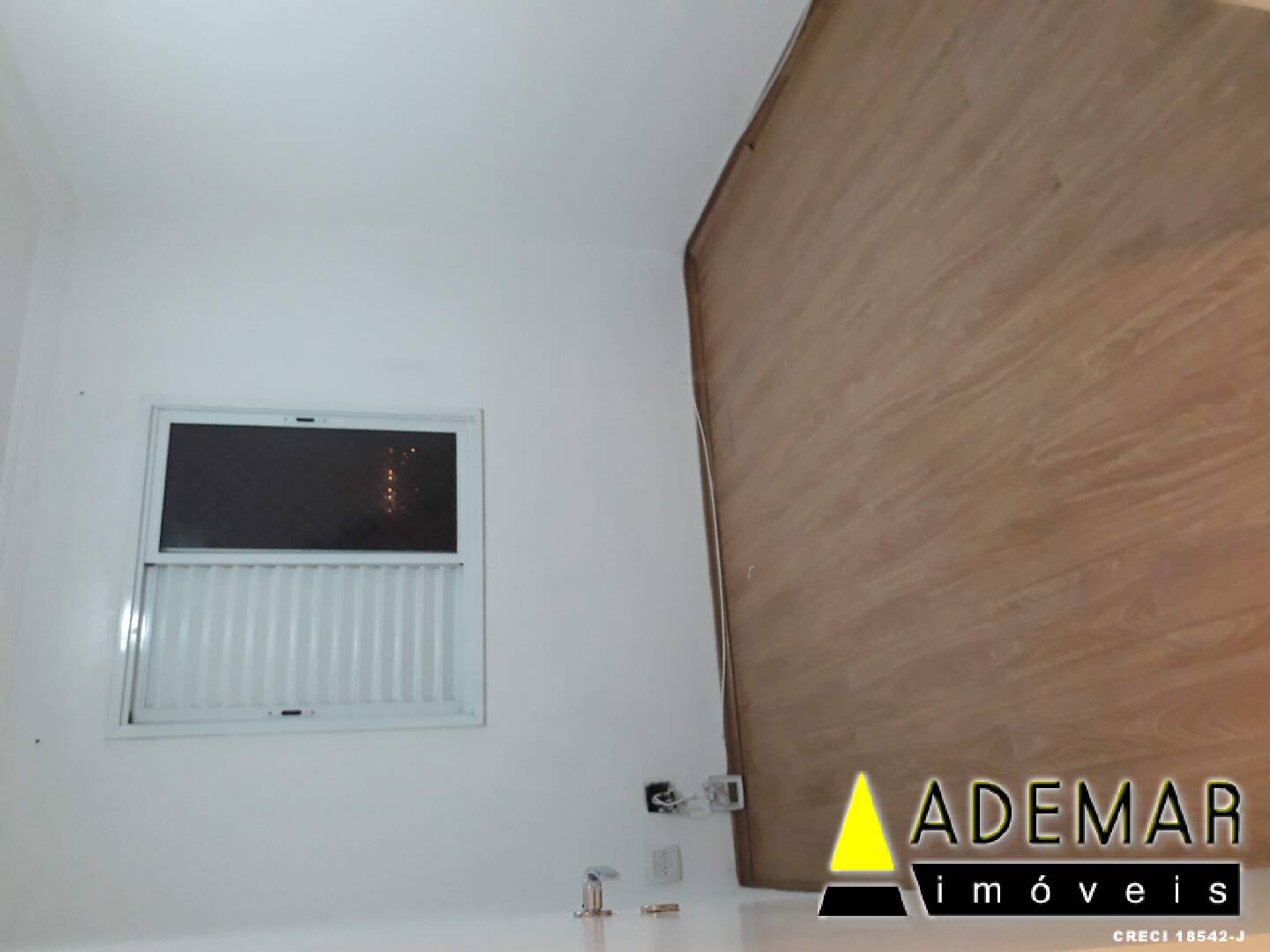 Apartamento à venda com 3 quartos, 64m² - Foto 29