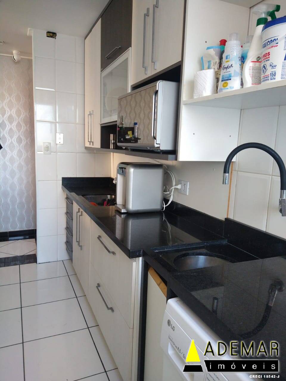 Apartamento à venda com 2 quartos, 48m² - Foto 12