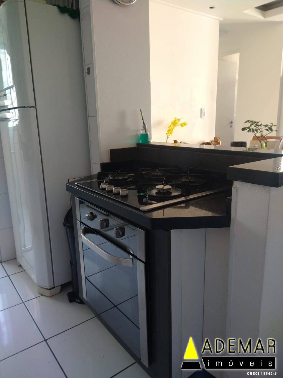 Apartamento à venda com 2 quartos, 48m² - Foto 15