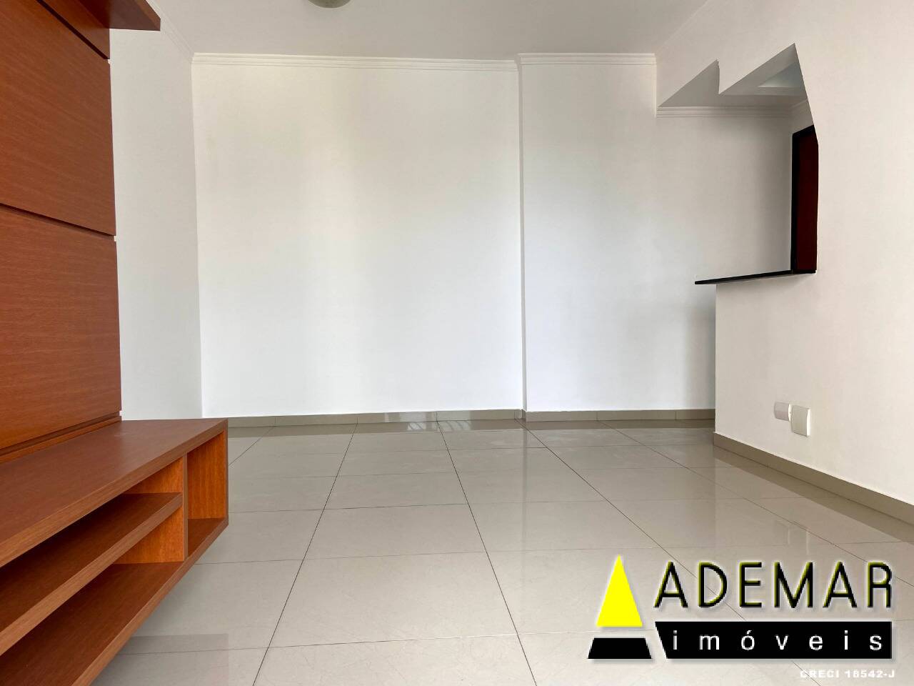 Apartamento à venda com 2 quartos, 63m² - Foto 6