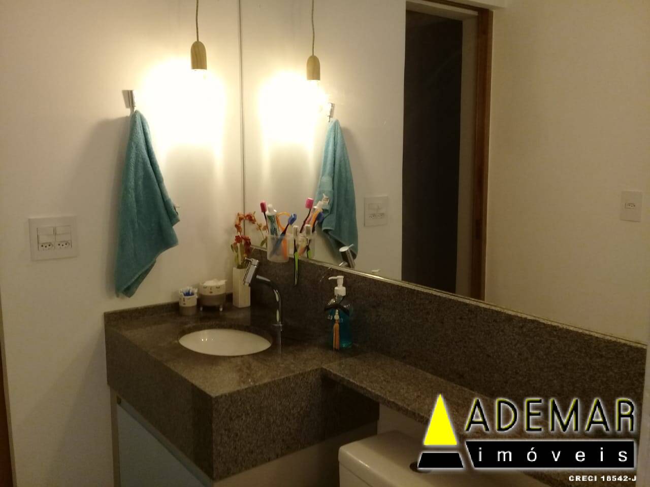 Apartamento à venda com 3 quartos, 74m² - Foto 5