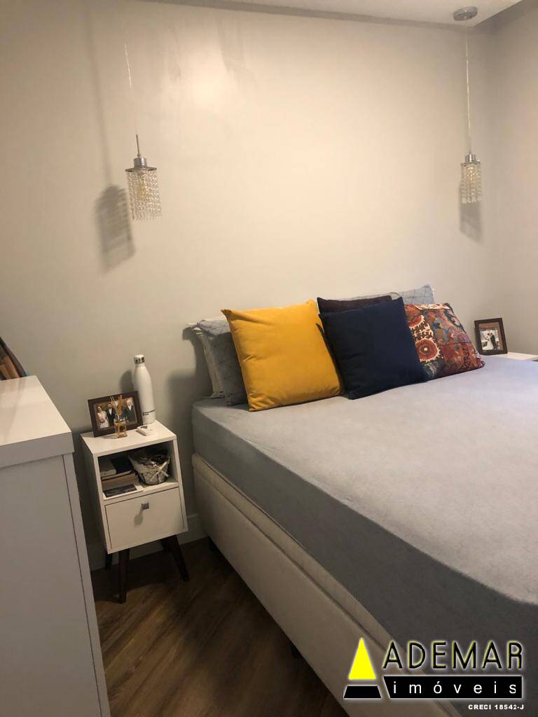 Apartamento à venda com 2 quartos, 43m² - Foto 3