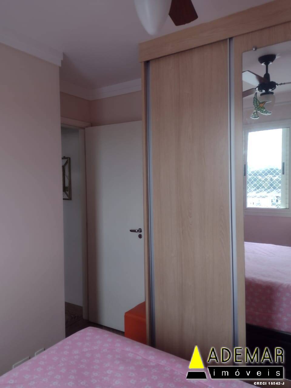 Apartamento à venda com 2 quartos, 55m² - Foto 8