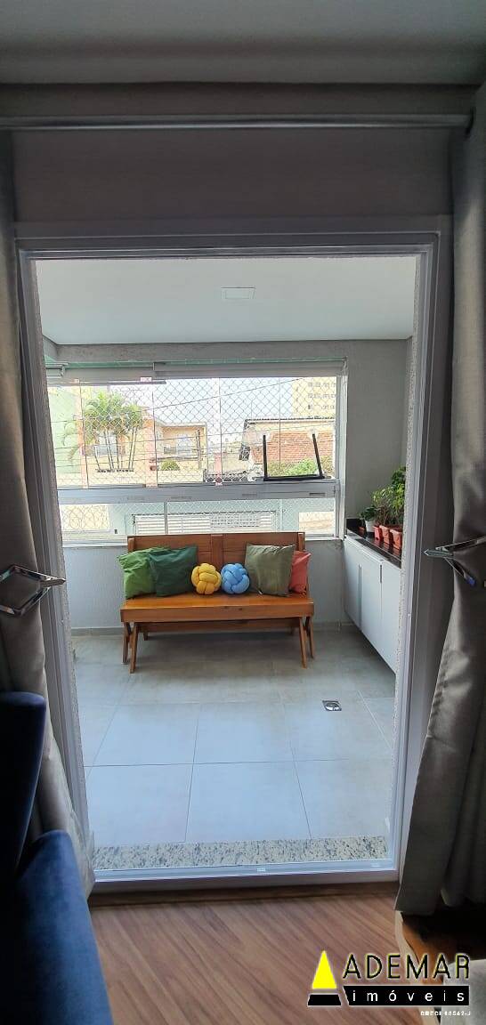 Apartamento à venda com 2 quartos, 66m² - Foto 12