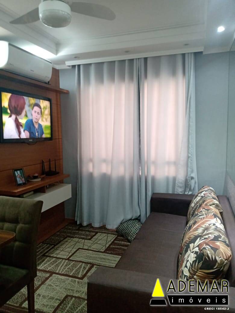 Apartamento à venda com 2 quartos, 43m² - Foto 1