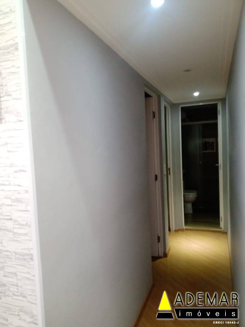 Apartamento à venda com 2 quartos, 43m² - Foto 11