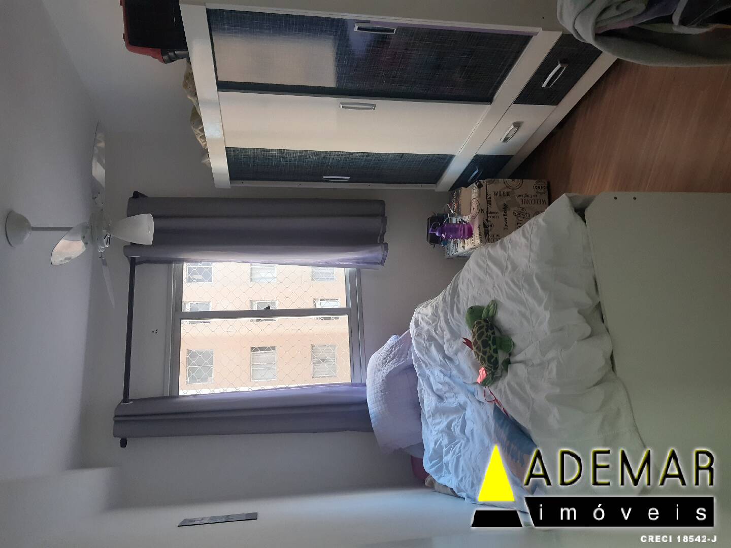 Apartamento à venda com 2 quartos, 45m² - Foto 2