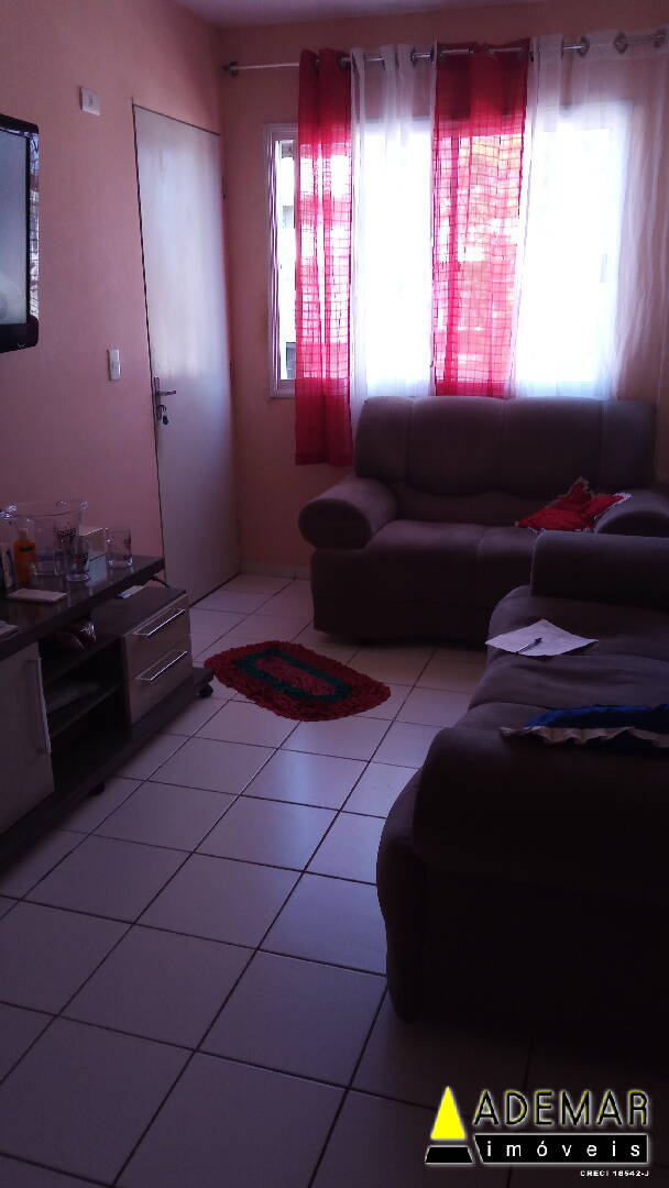 Apartamento à venda com 2 quartos, 45m² - Foto 1