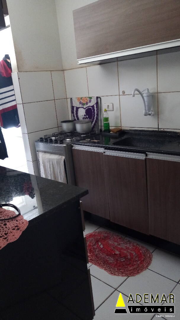 Apartamento à venda com 2 quartos, 45m² - Foto 3