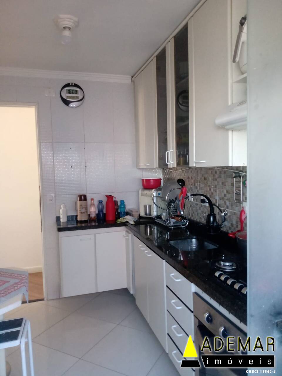 Apartamento à venda com 2 quartos, 56m² - Foto 18