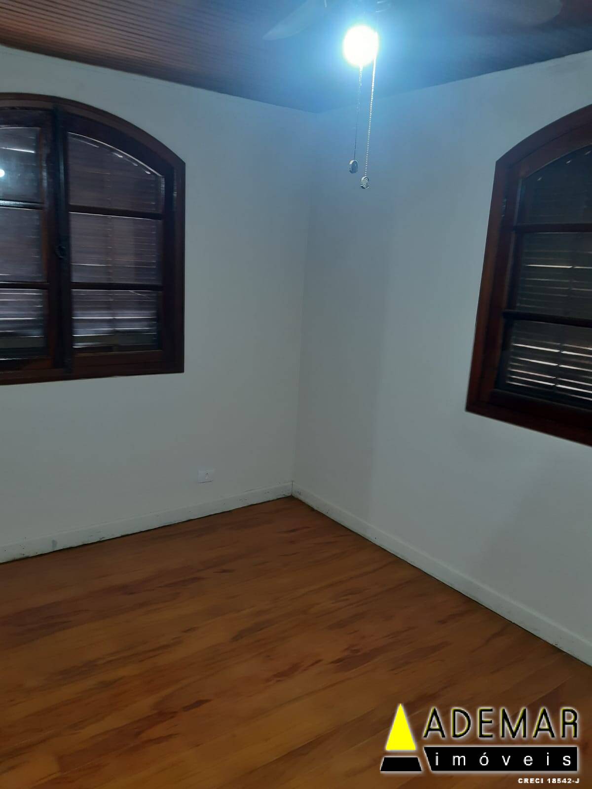 Casa à venda com 3 quartos, 450m² - Foto 16