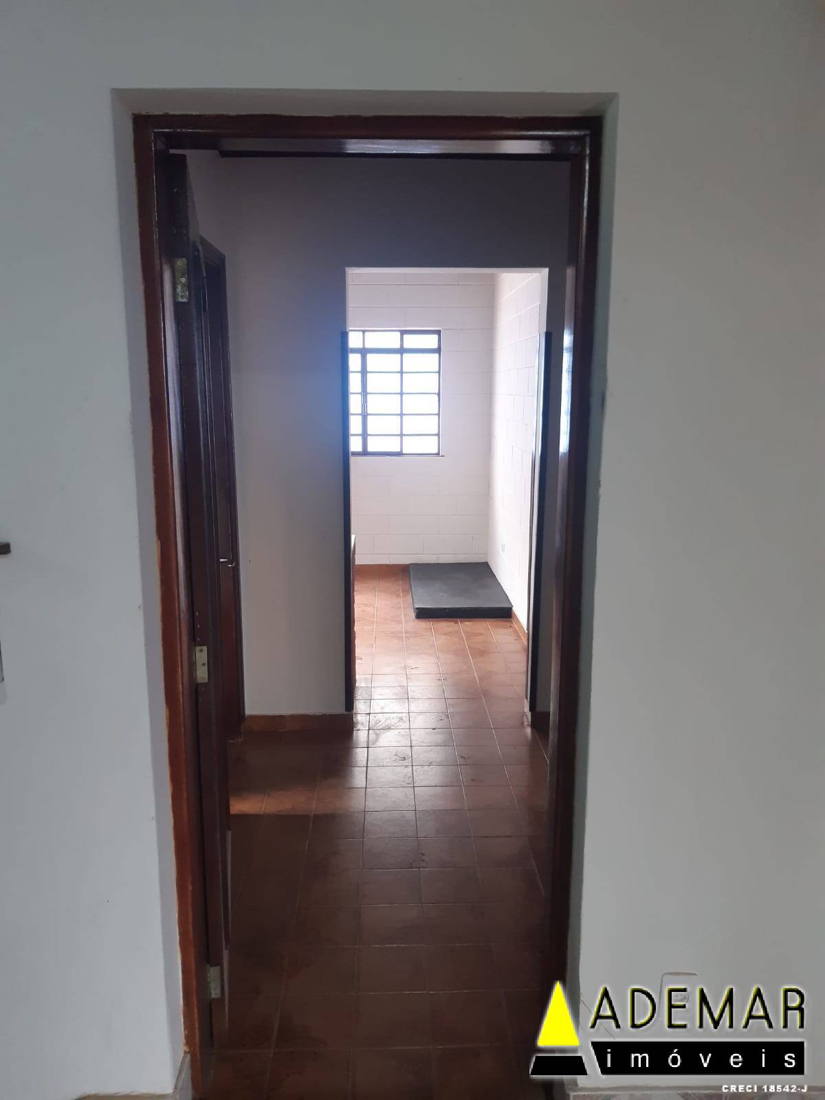 Casa à venda com 3 quartos, 450m² - Foto 21