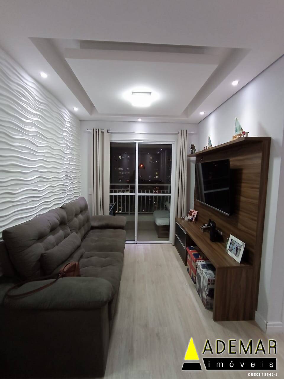 Apartamento à venda com 2 quartos, 56m² - Foto 11