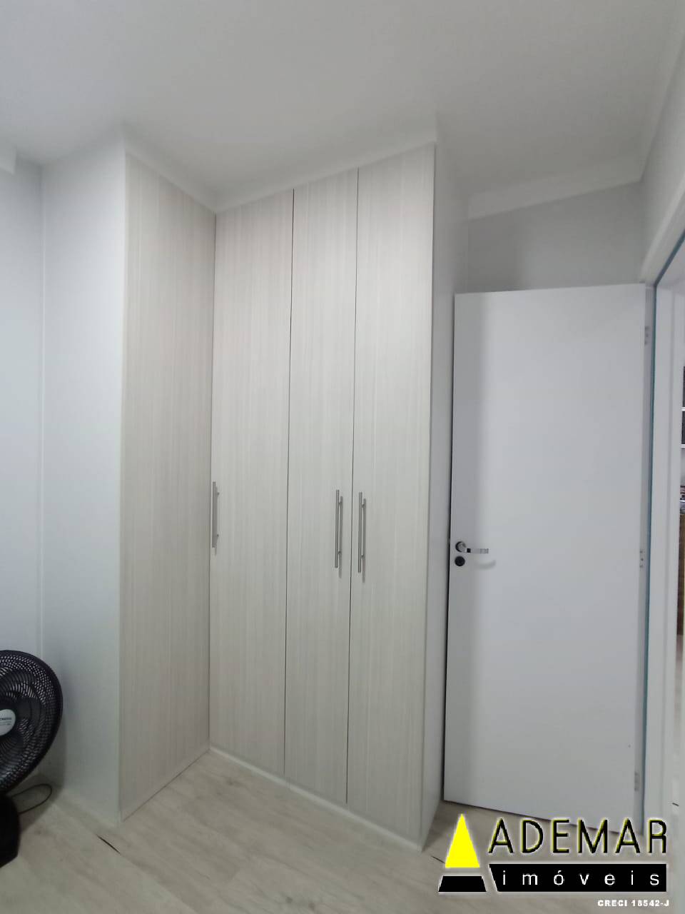 Apartamento à venda com 2 quartos, 56m² - Foto 20