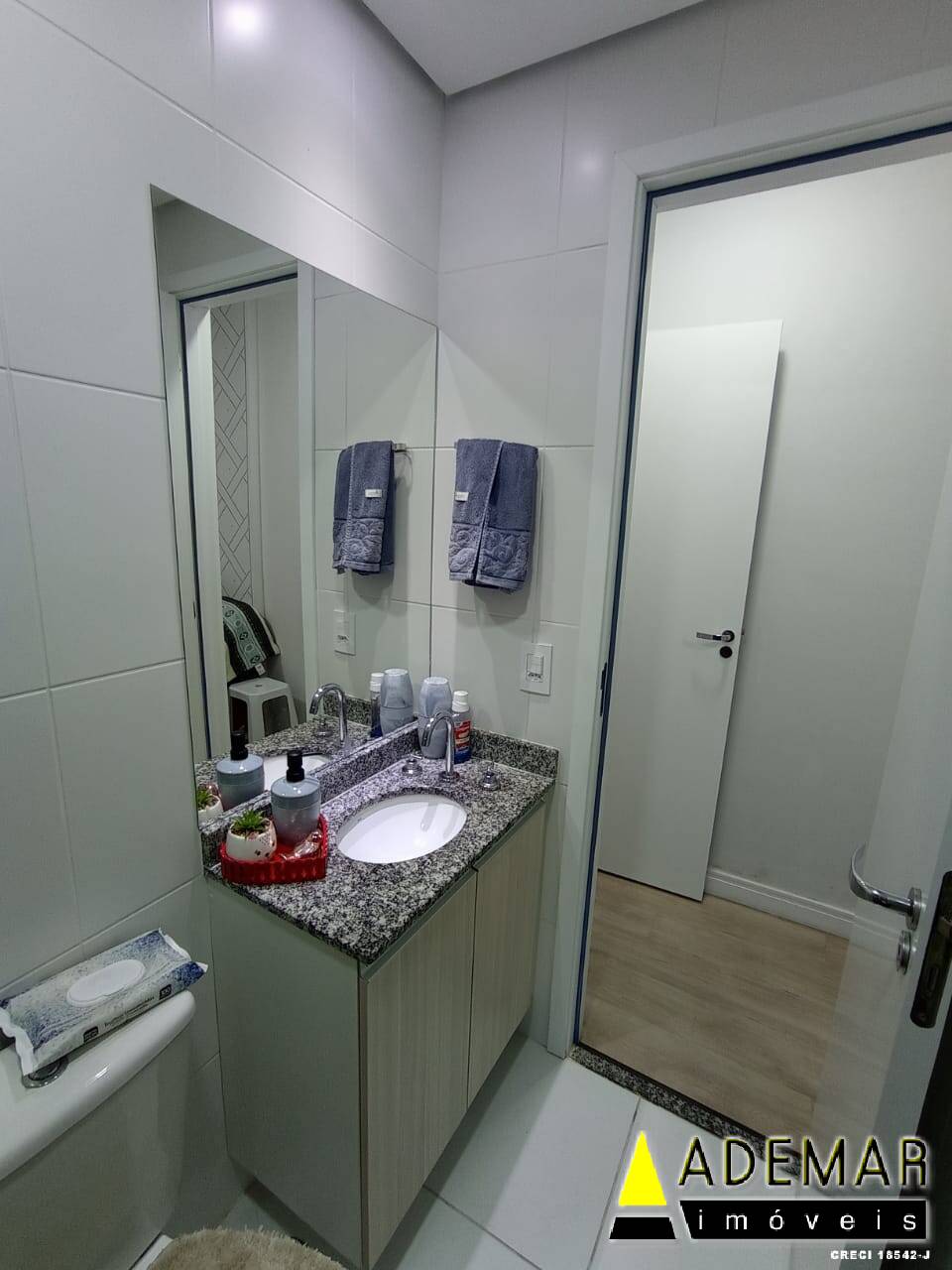 Apartamento à venda com 2 quartos, 56m² - Foto 26