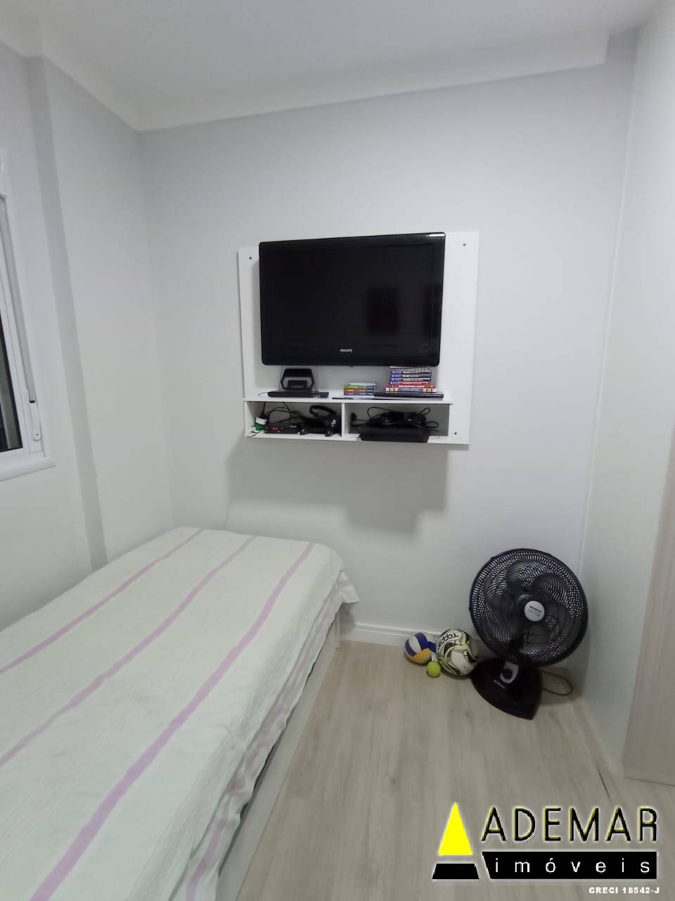 Apartamento à venda com 2 quartos, 56m² - Foto 27