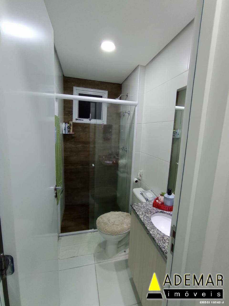 Apartamento à venda com 2 quartos, 56m² - Foto 33