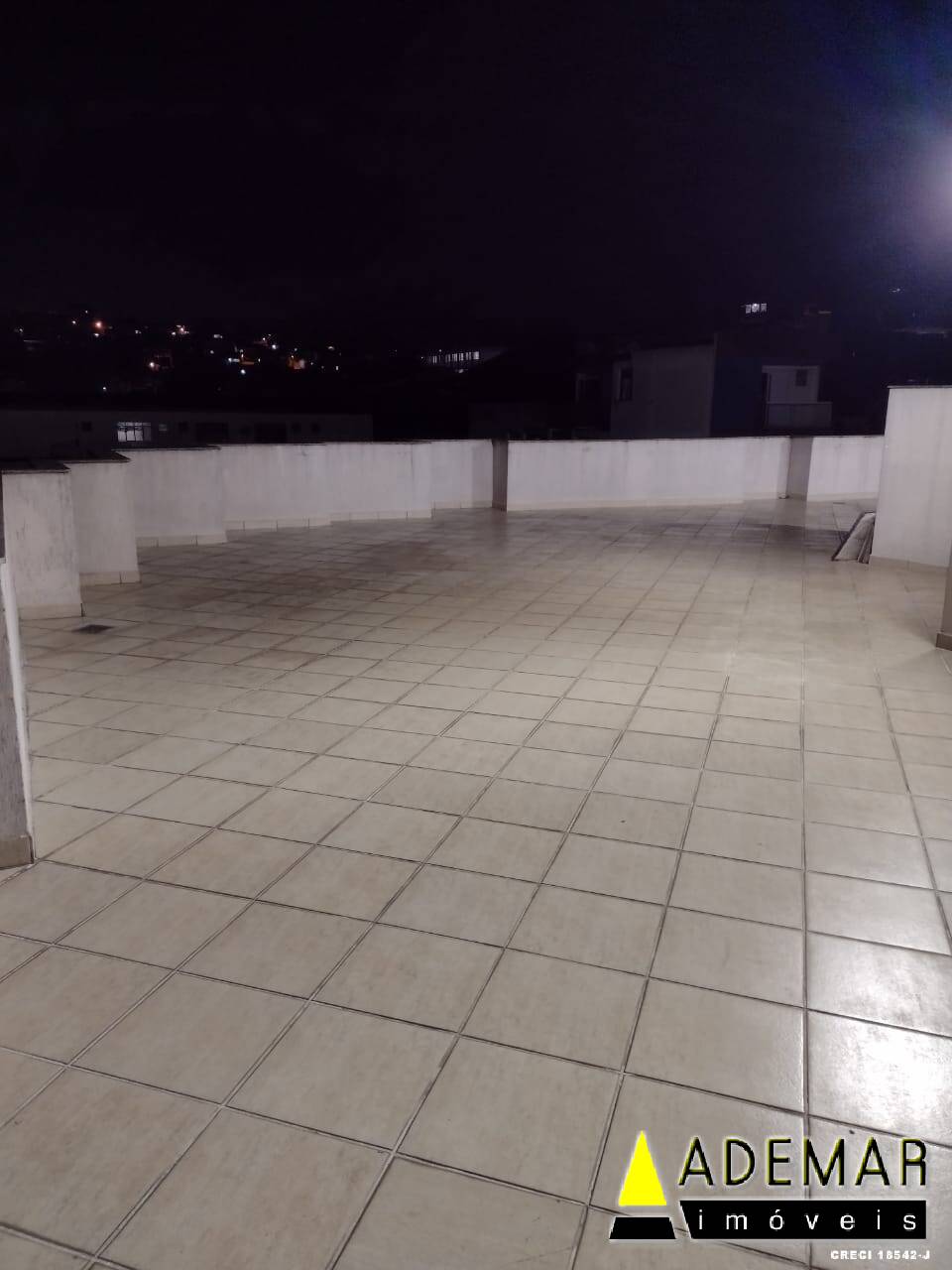 Apartamento à venda com 1 quarto, 58m² - Foto 21