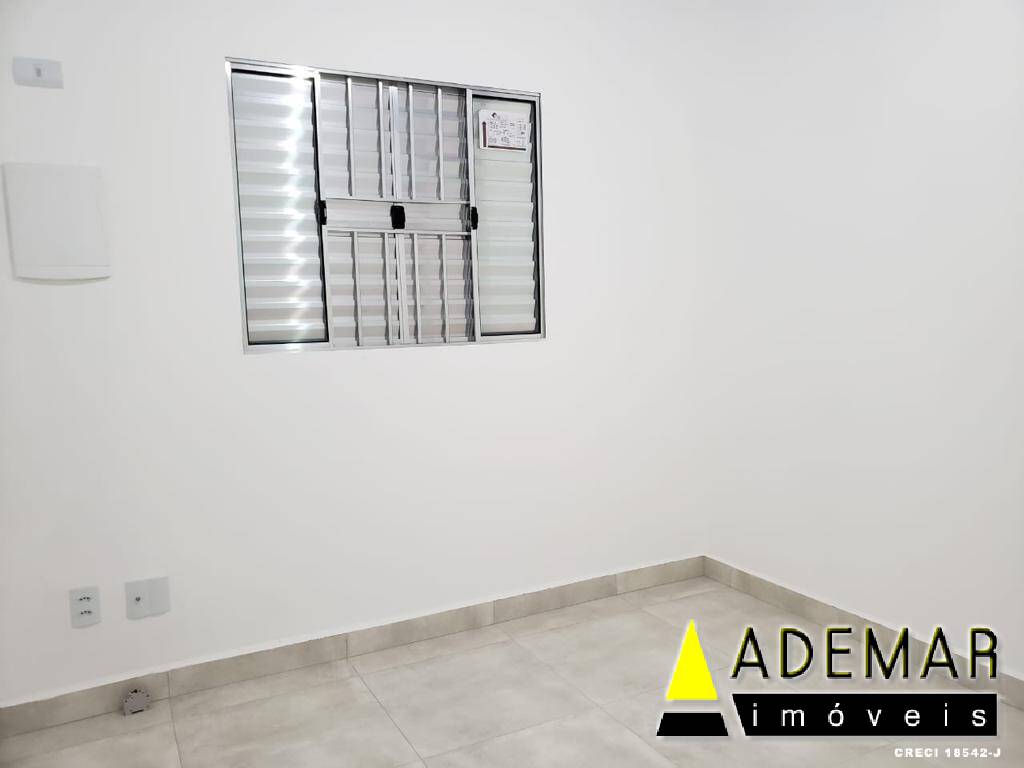 Casa à venda com 2 quartos, 250m² - Foto 12