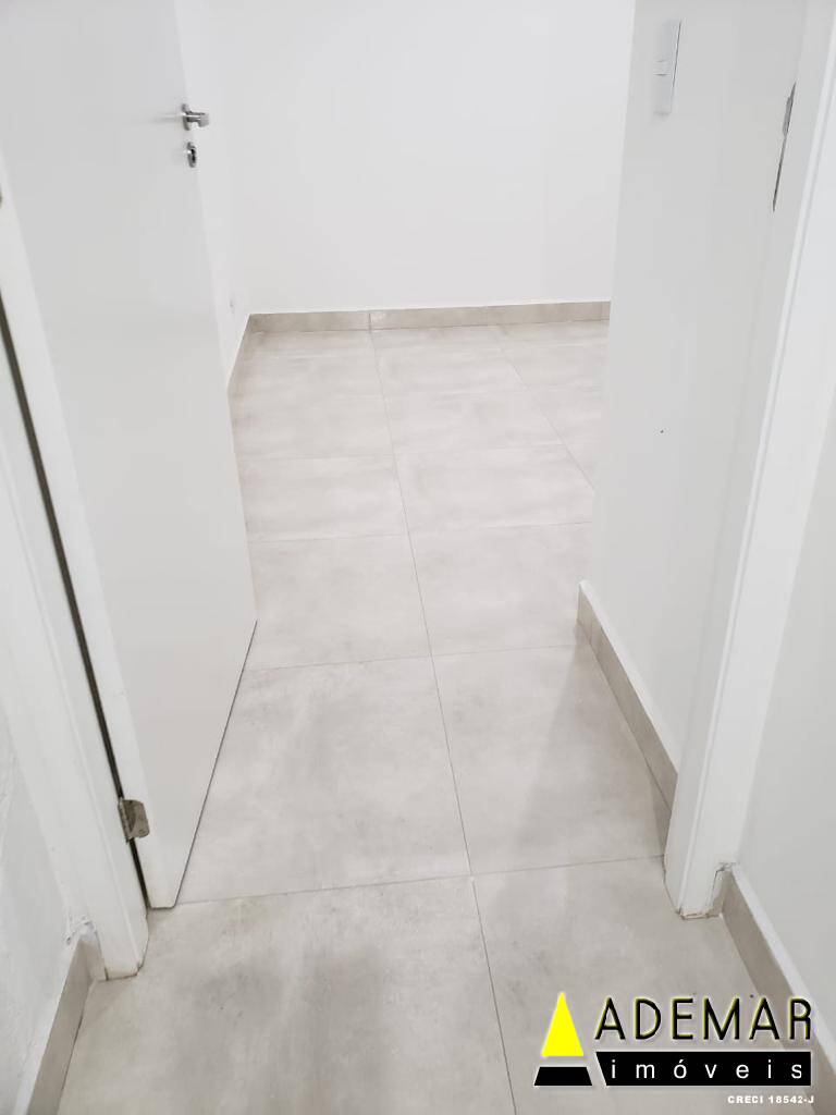 Casa à venda com 2 quartos, 250m² - Foto 19