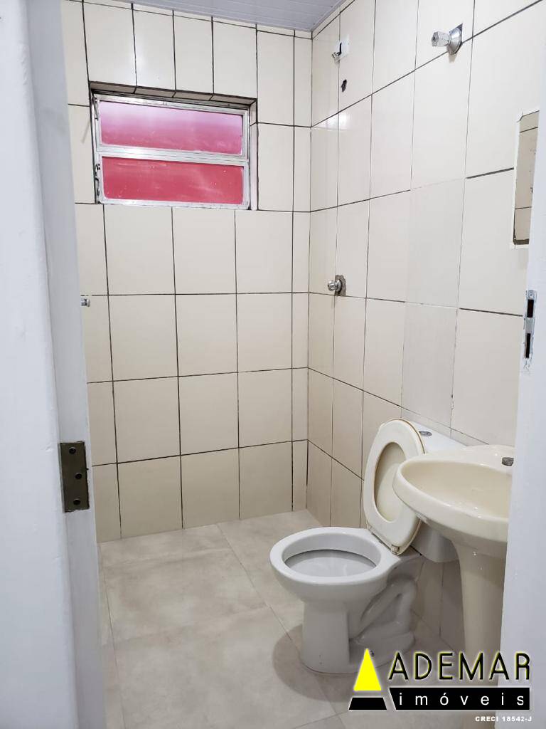 Casa à venda com 2 quartos, 250m² - Foto 21