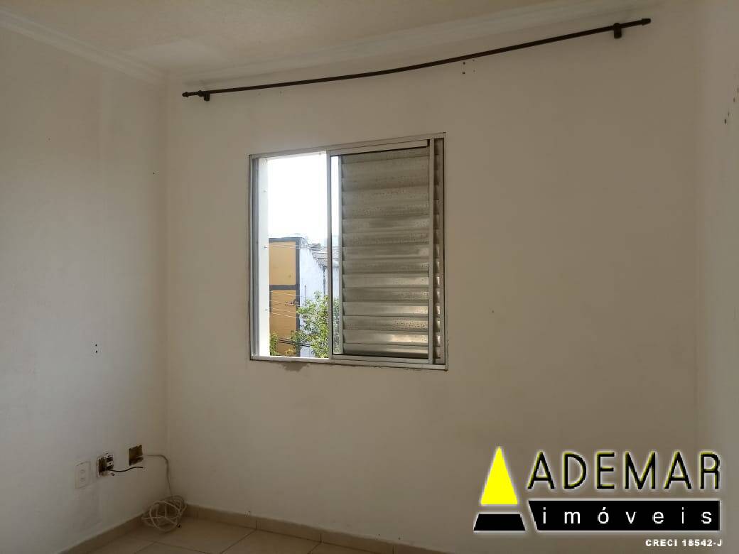 Apartamento à venda com 2 quartos, 70m² - Foto 19