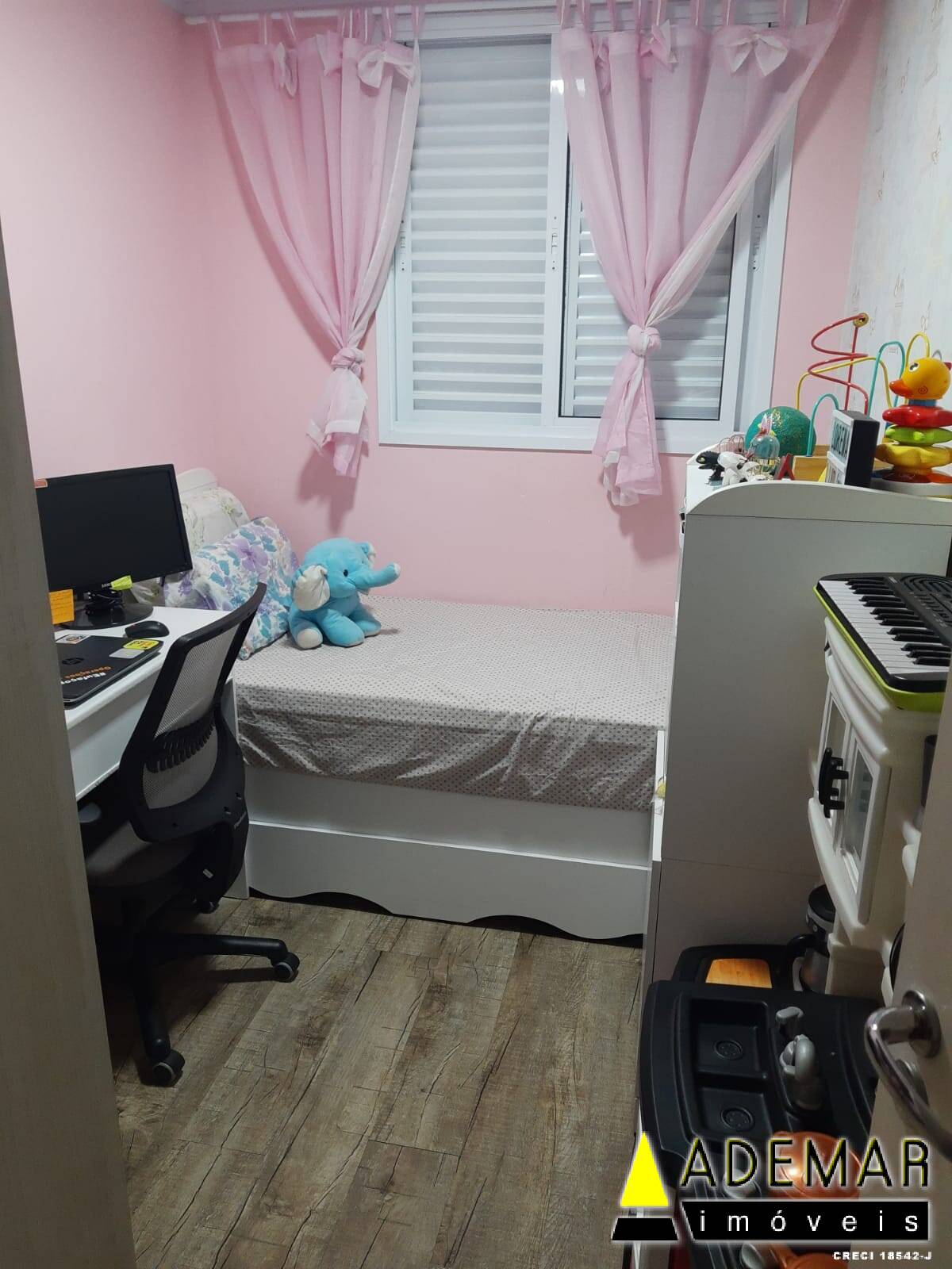 Apartamento à venda com 3 quartos, 63m² - Foto 3