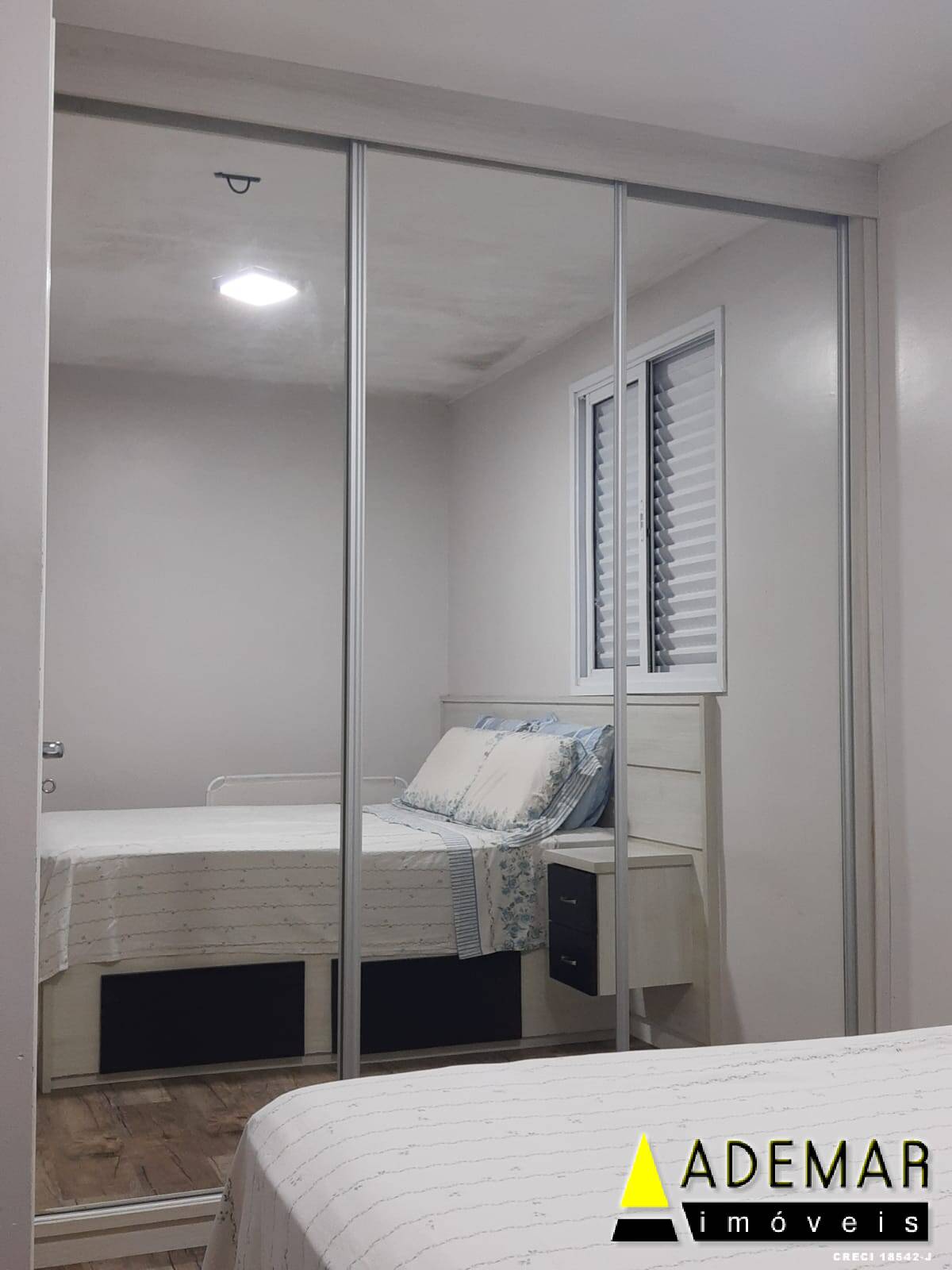 Apartamento à venda com 3 quartos, 63m² - Foto 8