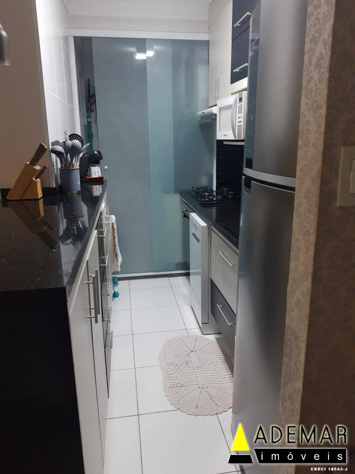 Apartamento à venda com 3 quartos, 63m² - Foto 15