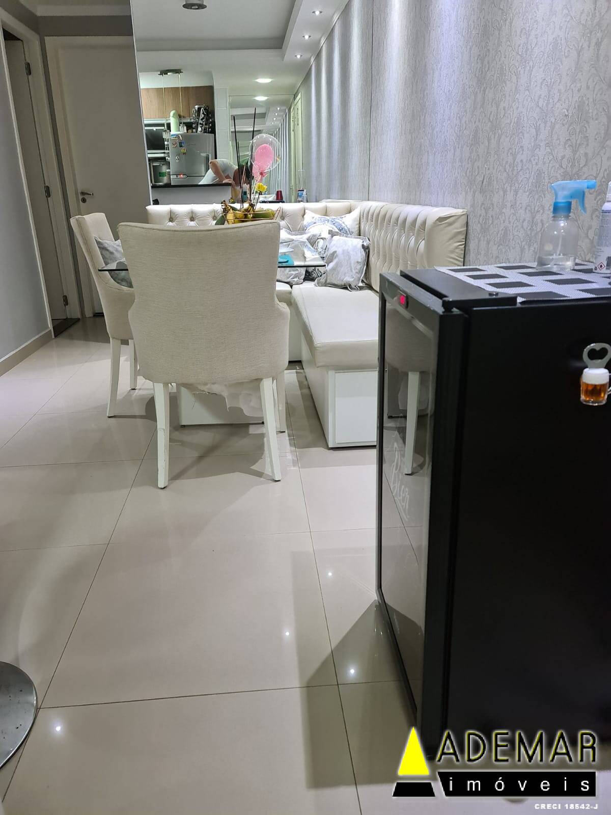 Apartamento à venda com 2 quartos, 66m² - Foto 30