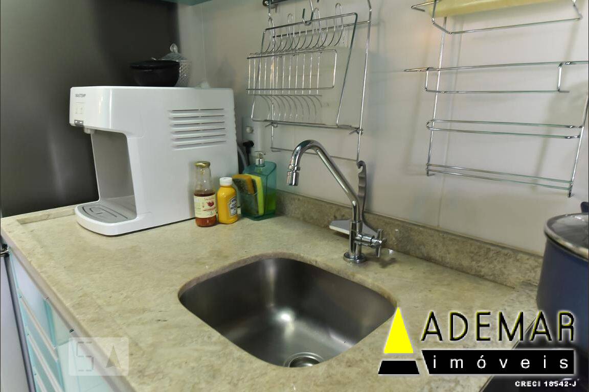 Apartamento à venda com 2 quartos, 65m² - Foto 57