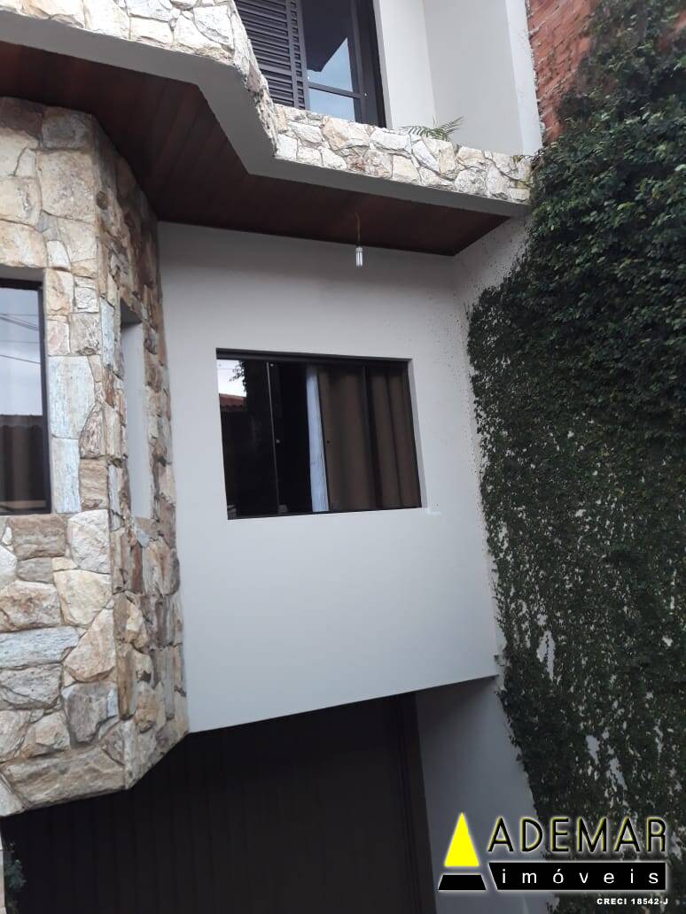 Casa à venda com 4 quartos, 299m² - Foto 8