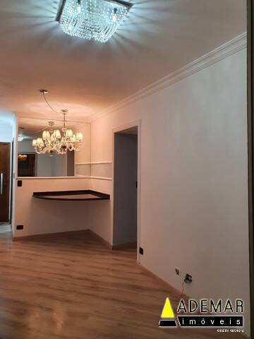 Apartamento à venda com 3 quartos, 62m² - Foto 2